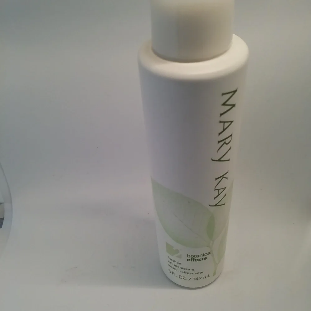 MARY KAY BOTANICAL EFFECTS FRESHEN 5 Oz